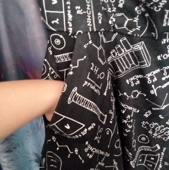 Hot topic Science Dress - Picture 2 of 4